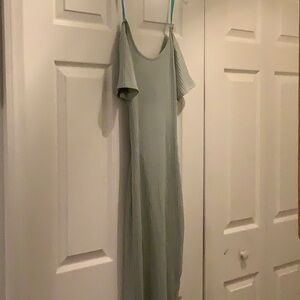 backless dress with slit